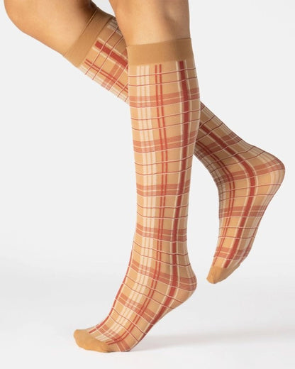 Calzitaly Plaid Knee-high Socks - Sheer nude fashion knee socks with a red and white woven tartan/plaid pattern with a plain cuff.