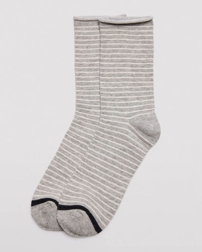 Ysabel Mora 12207 Stripe Socks - Men's light fleck grey crew length cotton ankle socks with a thin white horizontal stripe pattern, black stripe on toe, no cuff roll top soft edged cuff, flat toe seam and shaped heel.