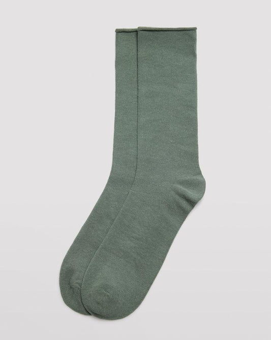 Ysabel Mora - 12726 Basico Sin Puno - no cuff cotton ankle socks in sage green