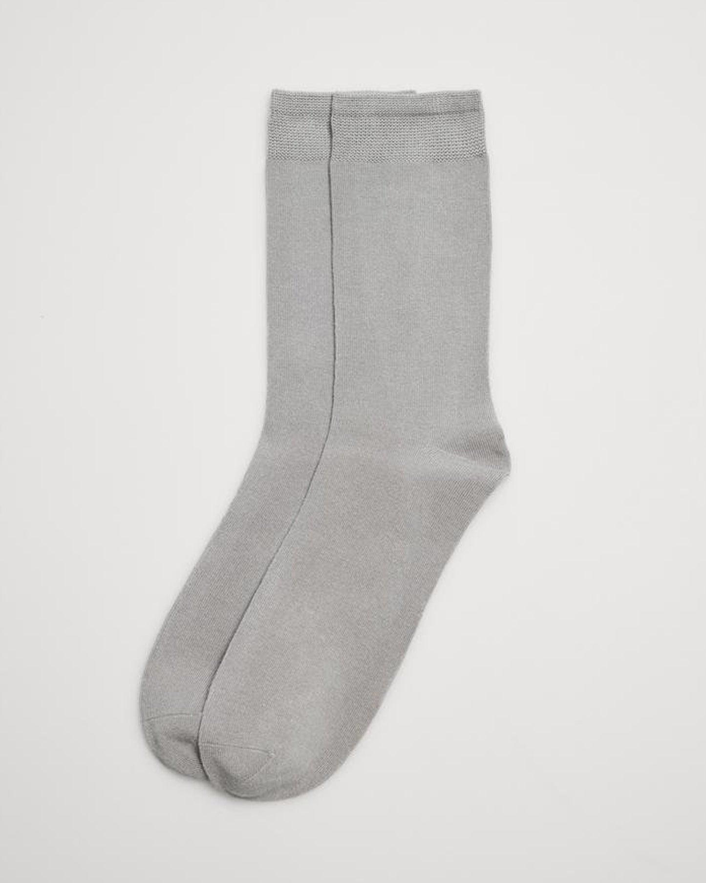 Ysabel Mora 12909 Modal Socks - Light grey classic crew length ankle socks made with modal fabric providing an extra soft touch with anti-pressure comfort cuff.