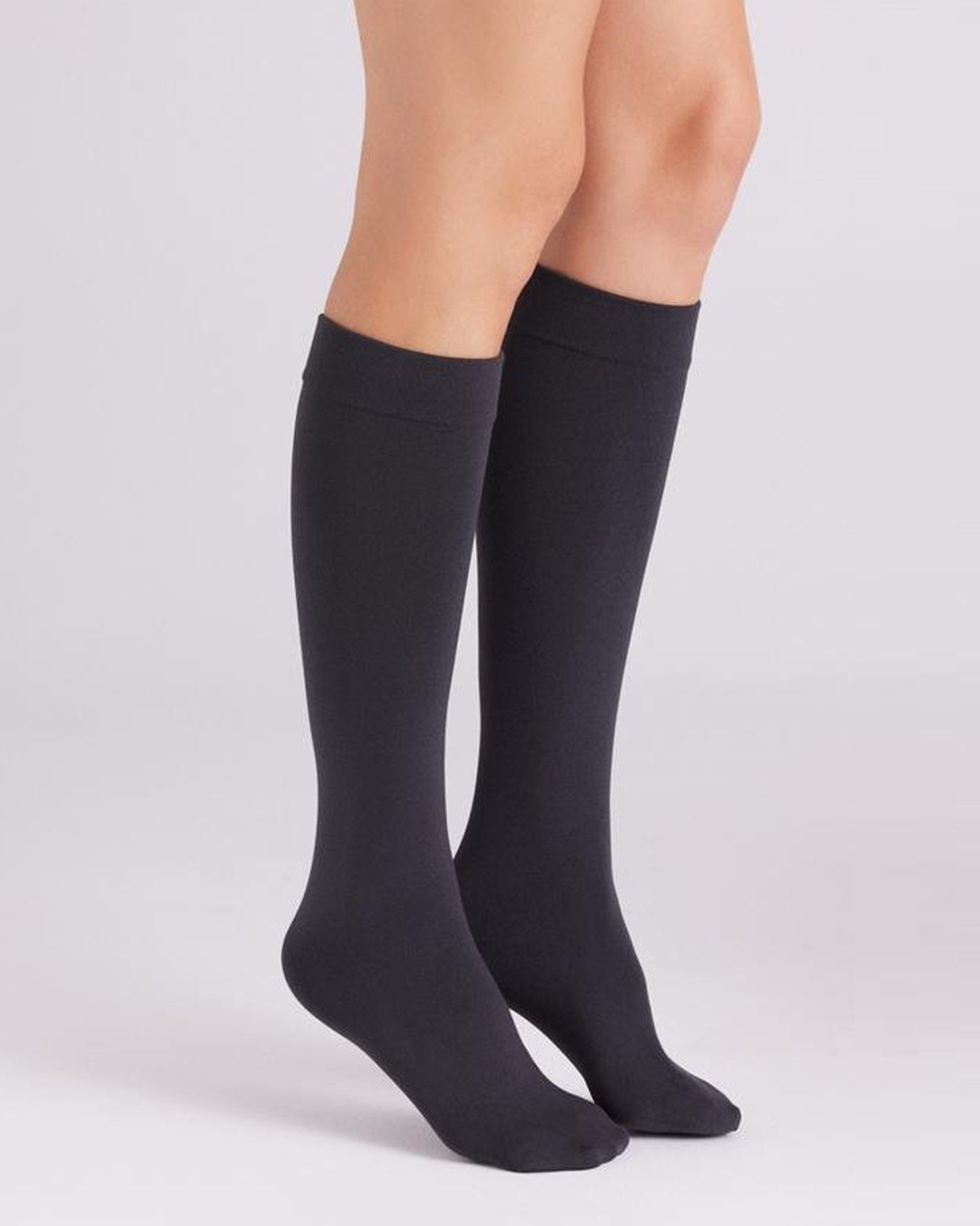 Ysabel Mora 15841 Thermal Minimedia - warm fleece lined knee-high socks in dark grey.