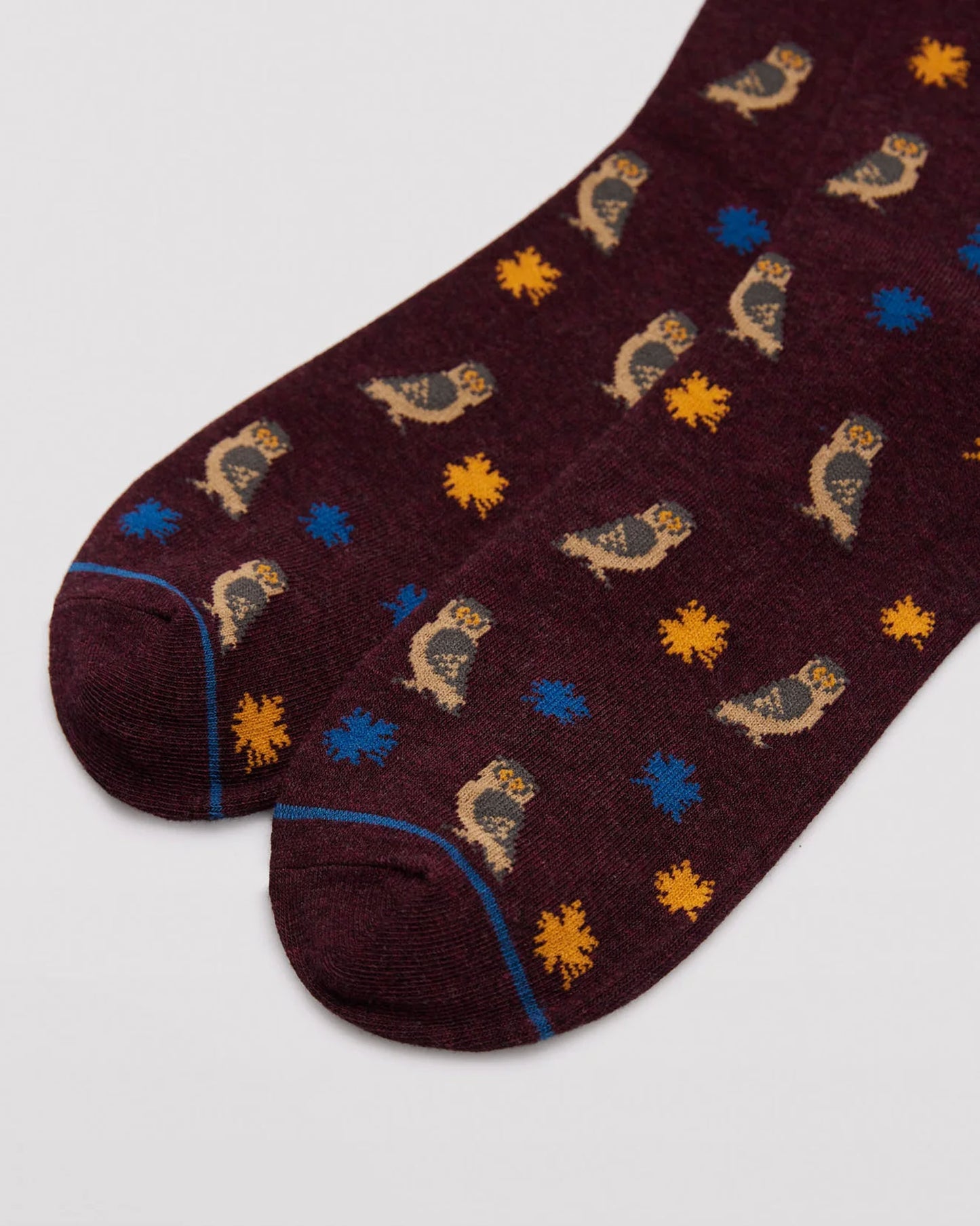 Ysabel Mora 22155 Owl Socks - Brown crew length men's cotton ankle socks with an all over pattern of owls and leaves in shades of brown, beige, mustard and blue, with a blue stripe on toe, flat toe seam detail.