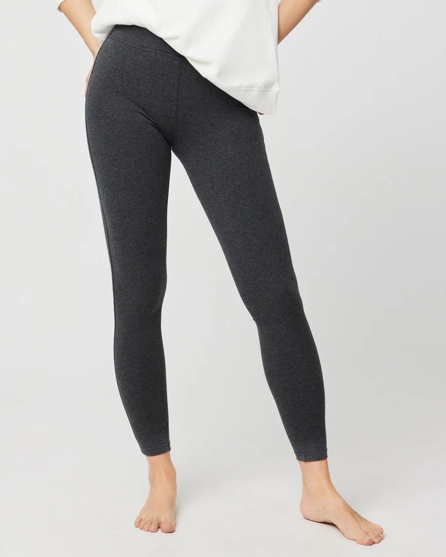 Ysabel Mora - 70215 Cotton Leggings in dark fleck grey.