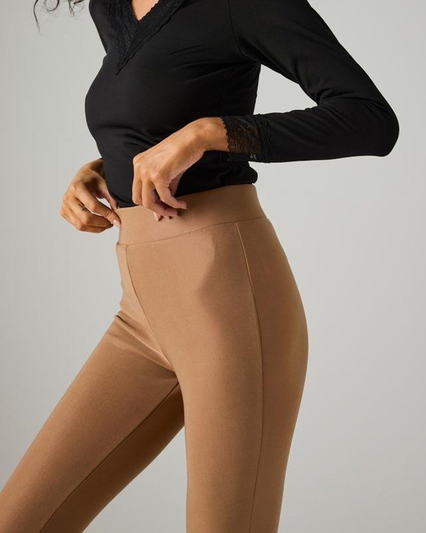 Ysabel Mora 70293 Waxed Thermal Leggings - Toffee/tan high waisted thermal trouser leggings with waxed effect print and warm plush fleece lining. Front view close up