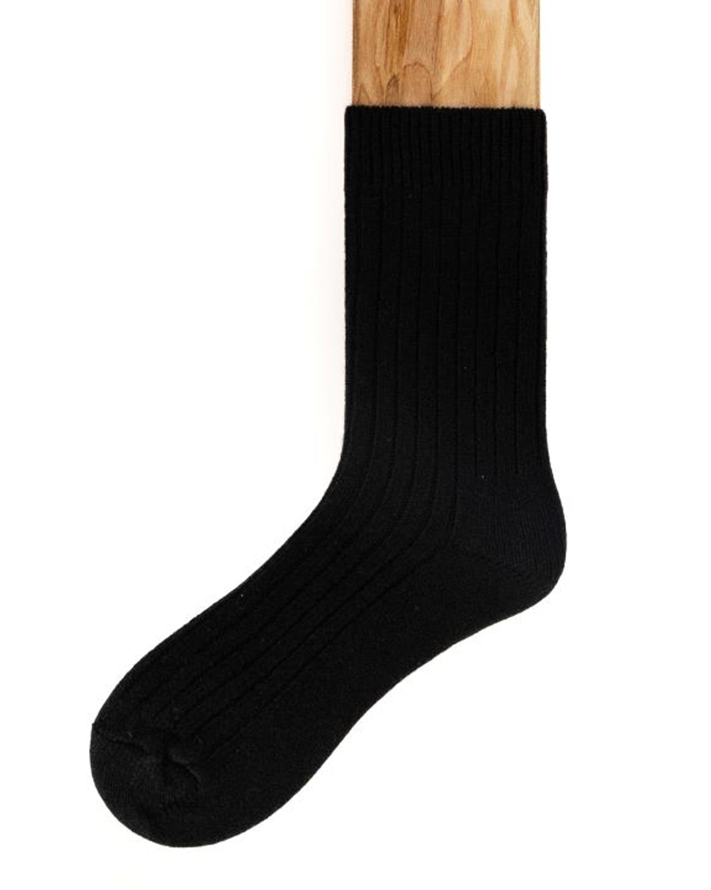 Connemara Merino Socks - Black ribbed knitted ankle socks with plain sole, made with a mix of warm merino wool.