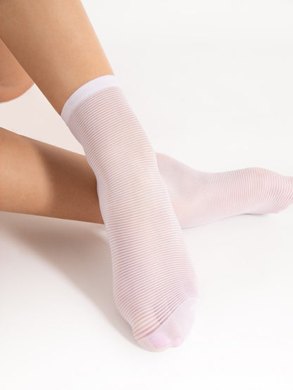 Fiore Anna Sock - Sheer white fashion ankle socks with a thin horizontal lined pattern, plain thin cuff and opaque toe.