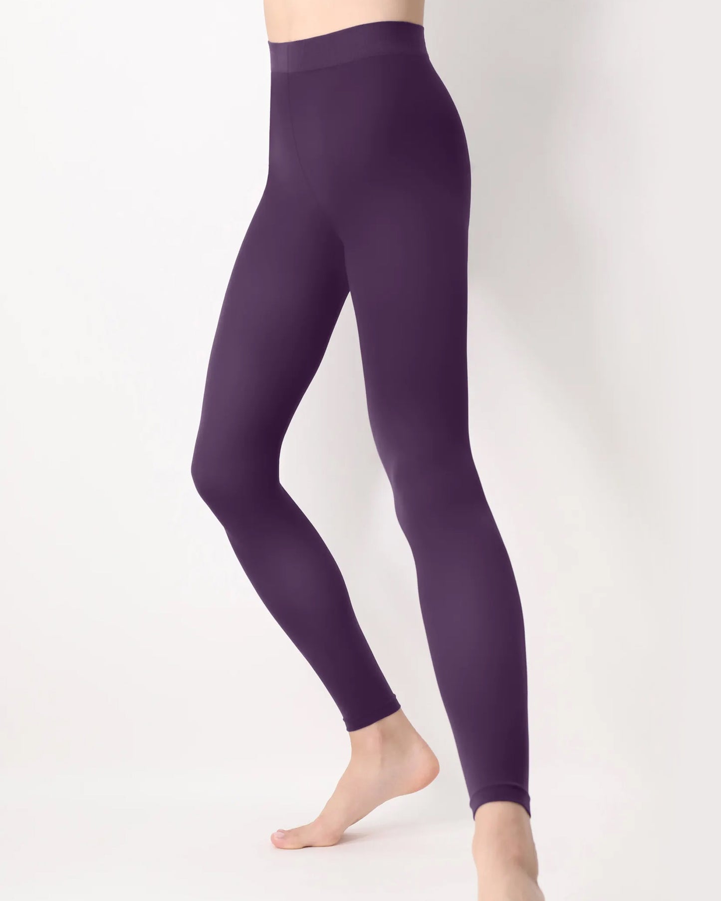 Oroblù All Colors Leggings - Dark purple (deep violet) soft matte opaque footless tights with deep comfort waist band, flat seams and gusset.