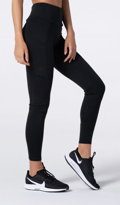 Carpatree Libra Pocket Leggings - High waisted sports leggings with 3 pockets, 2 side pockets and a hidden pocket in the waistband.