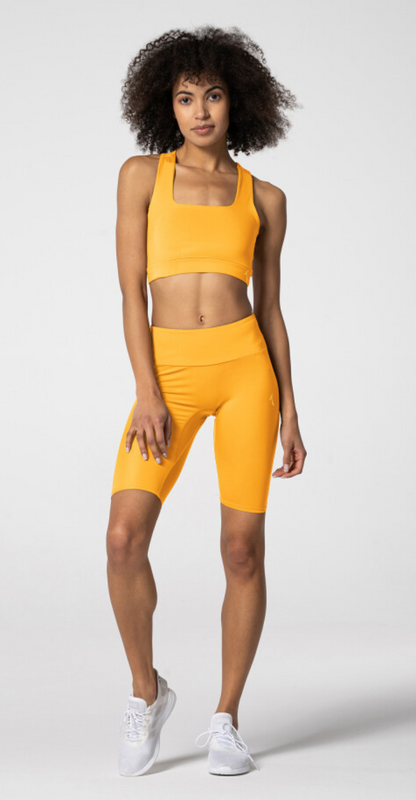 Carpatree Spark Biker Shorts - Yellow semi seamless biker sports with a high deep waistband and gusset. Made of soft and strong quick-drying breathable fabric, letting you train effectively and comfortably.