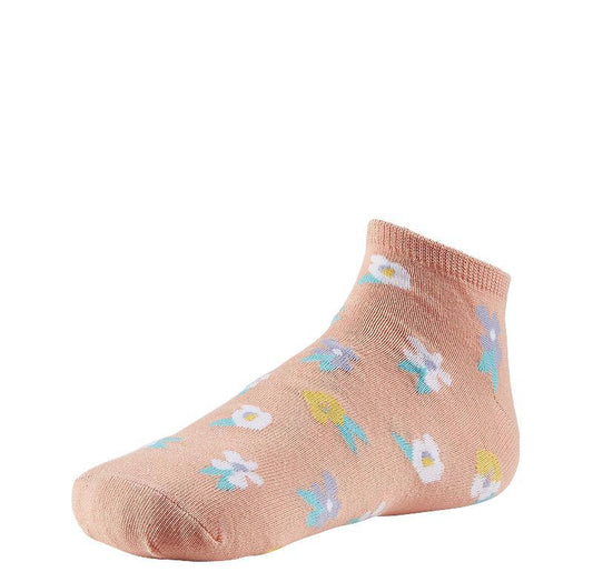 Ysabel Mora 12690 Flower 2 Pack Socks - Two pack of low ankle socks, one pair is a peach colour with a flower pattern in pastel shades of yellow, lilac, green and white and the other is a light grey with the outline of the same flower pattern.